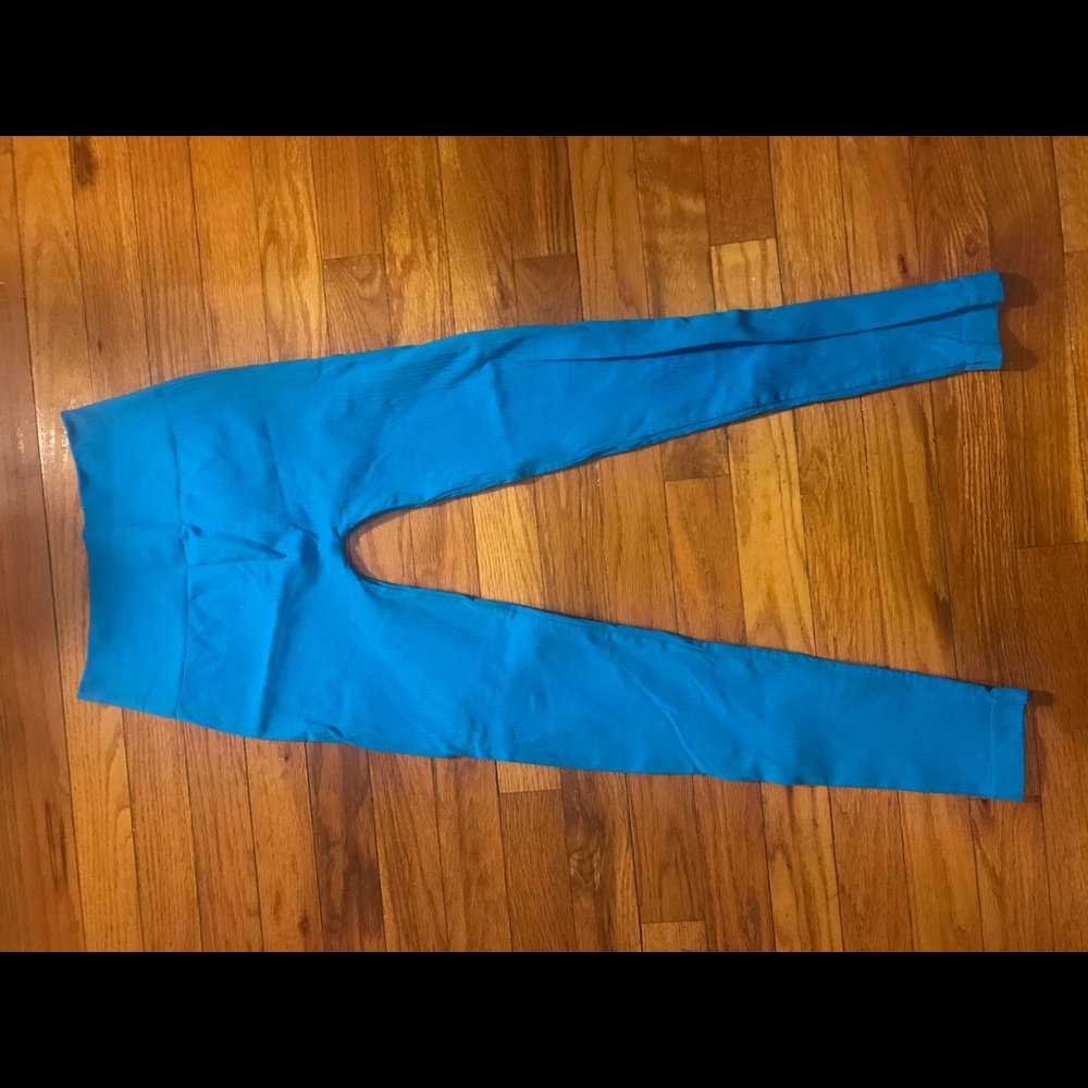 Le Le Fashion Boutique leggings in “Turqs”